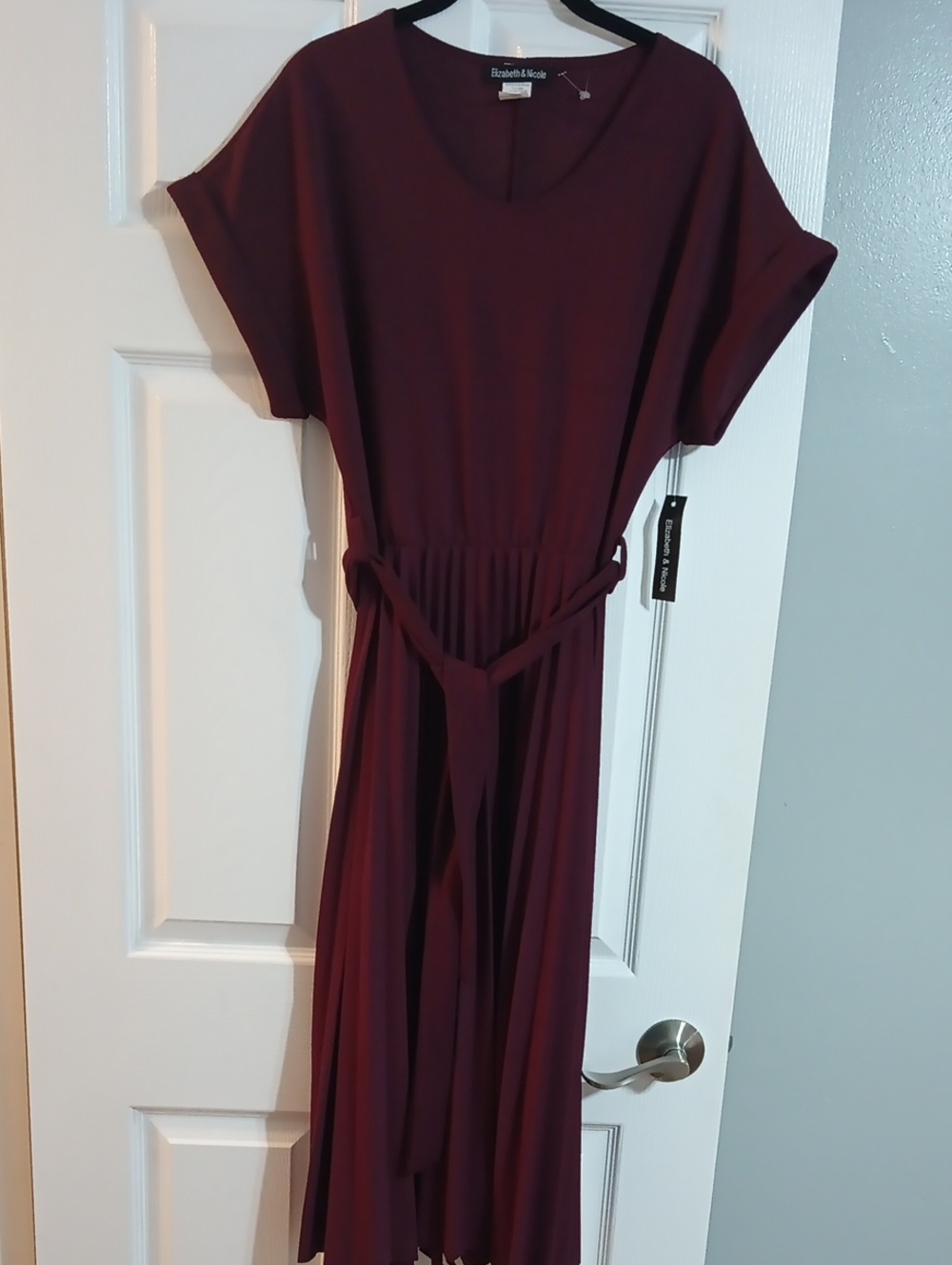 Elizabeth & Nicole Women's Wine Belted Maxi Dress